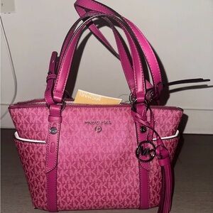Michael Kors Handbag NEW